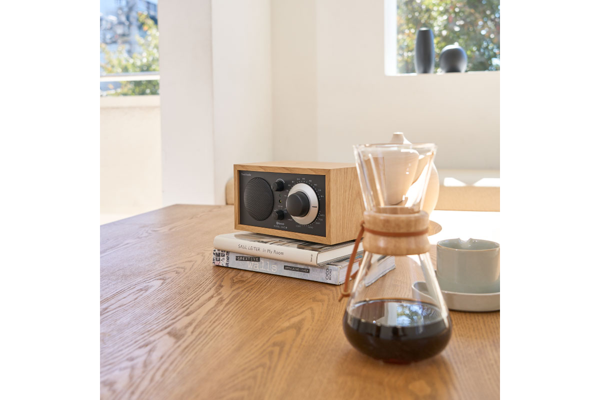 Tivoli Audio | Model One BT Oak/Black/Black