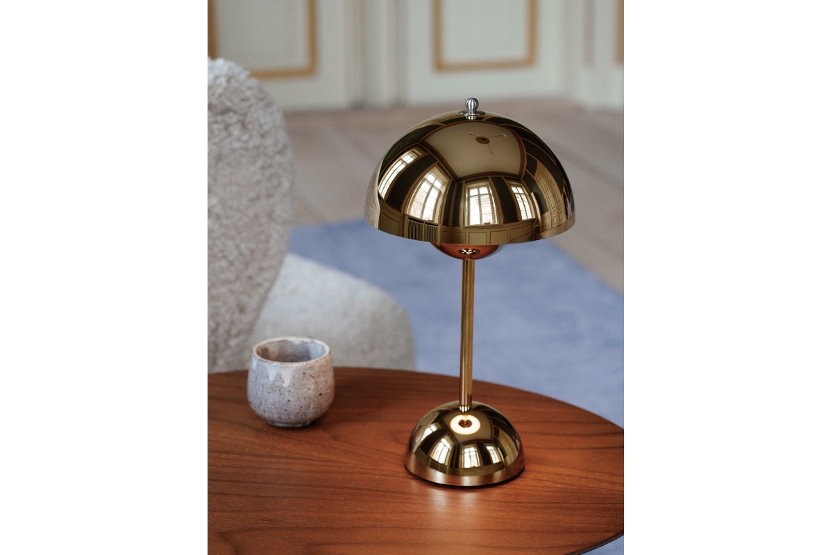 &Tradition | FLOWERPOT PORTABLE VP9 Brass-plated