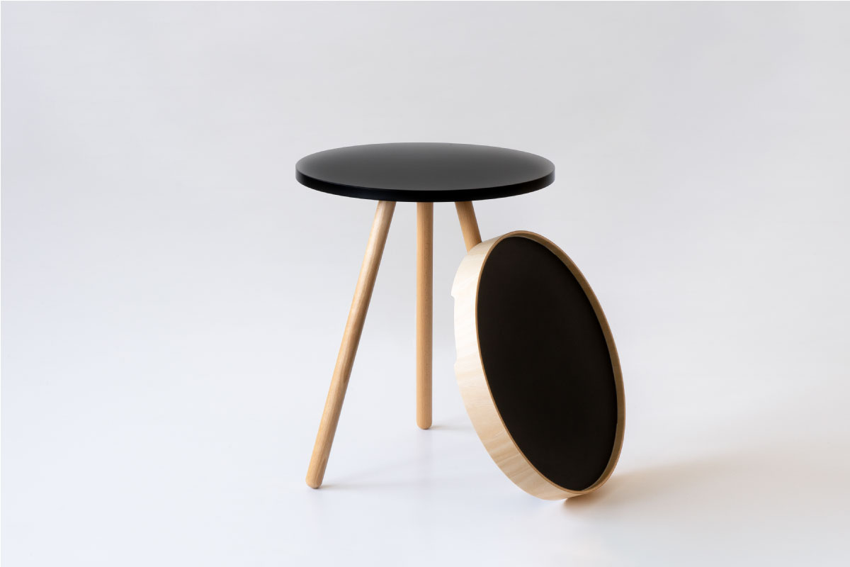 MOHEIM | BY TRAY TABLE black