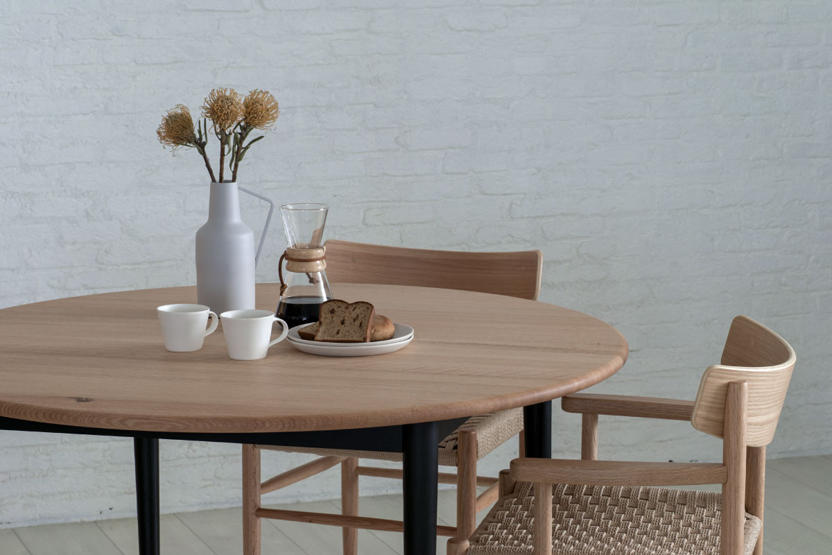 COMMON ROOTS | BUDDY ROUND DINING TABLE Φ120cm × H71.8cm