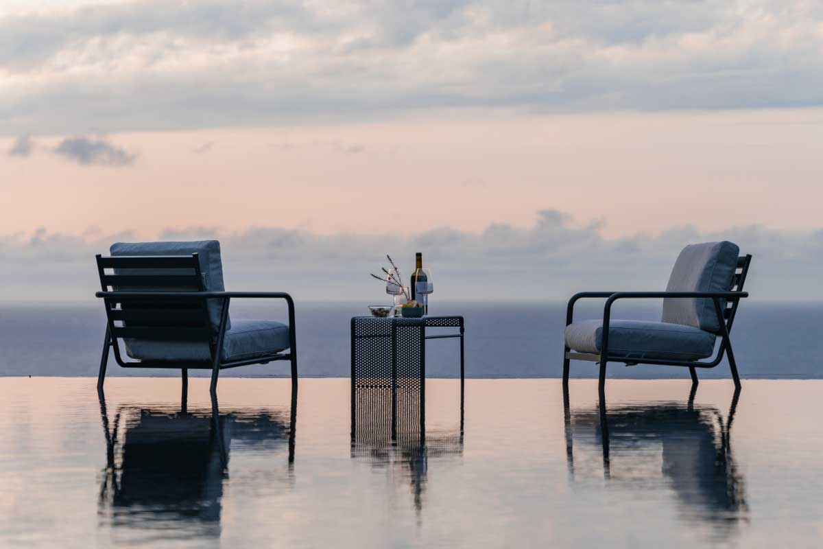IKASAS | KAIS U SIDE TABLE