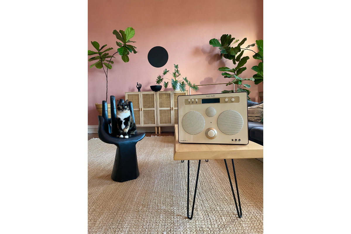 Tivoli Audio | SongBook MAX Cream/Brown