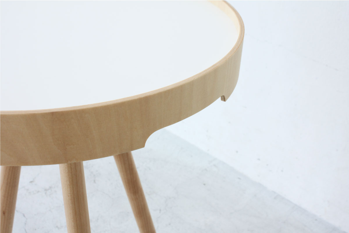 MOHEIM | BY TRAY TABLE black