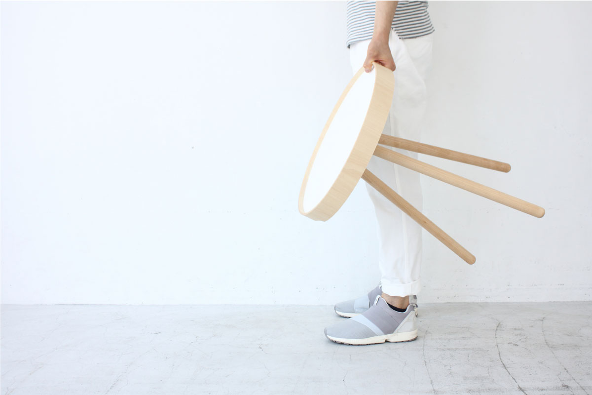 MOHEIM | BY TRAY TABLE black