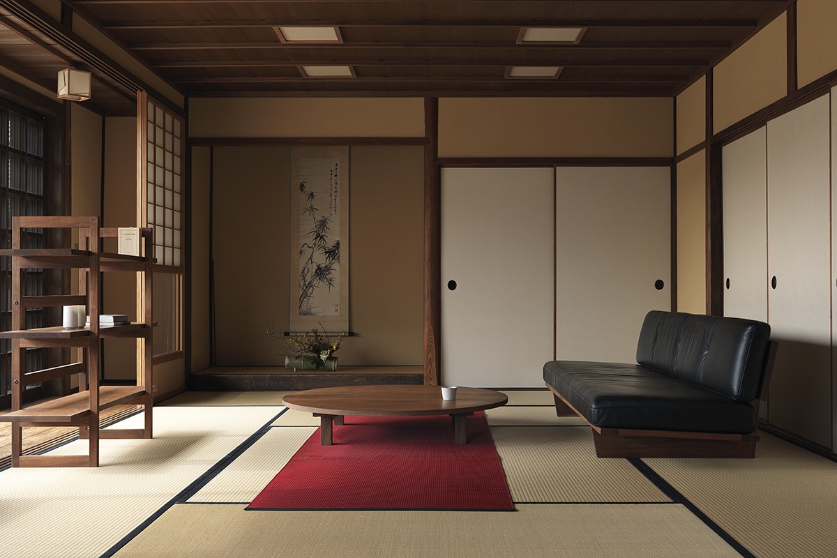 MORELESS SOFA 2シーター160
