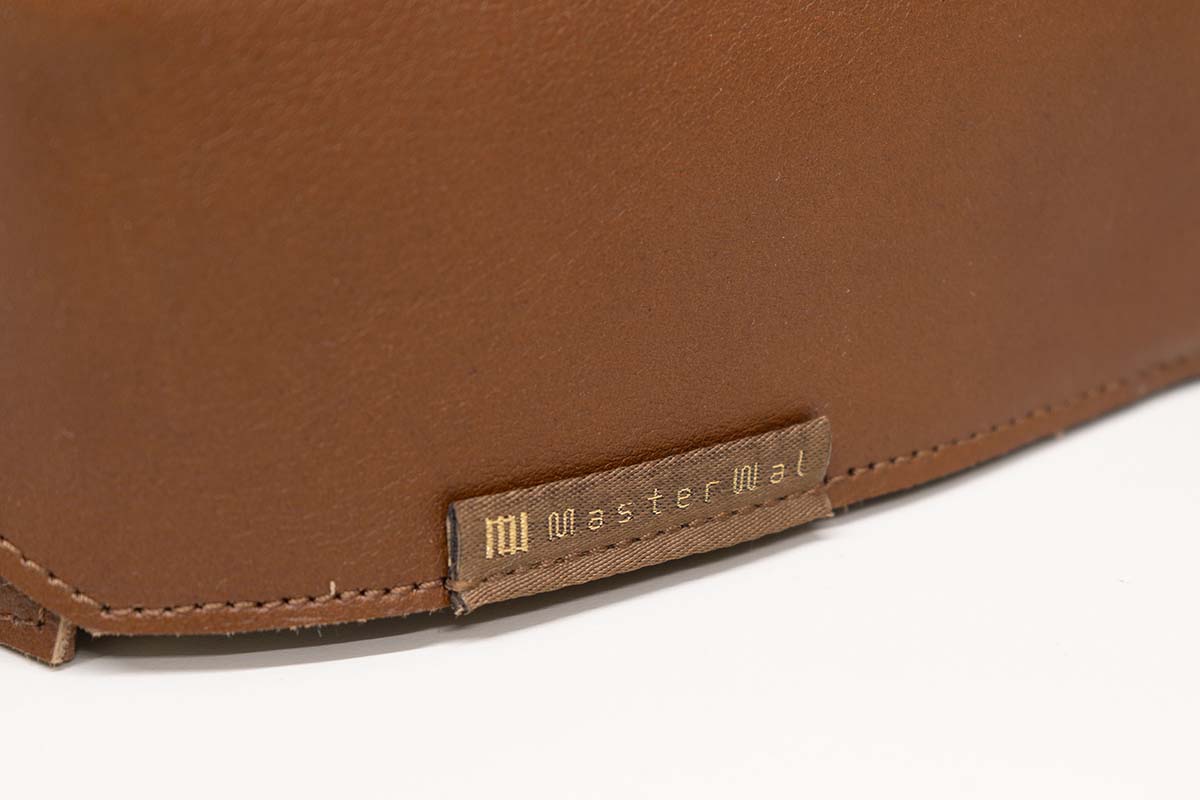 LEATHER TISSUE COVER PATINA ダークブラウン