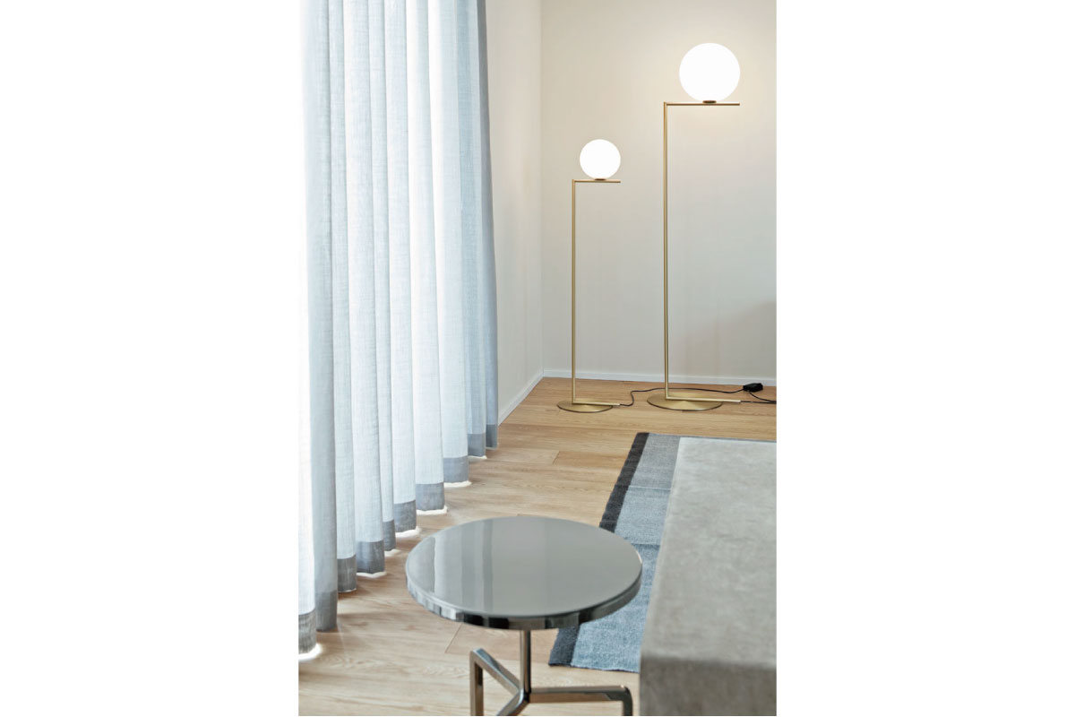 Flos | IC LIGHTS F2 ゴールド フロアライト2