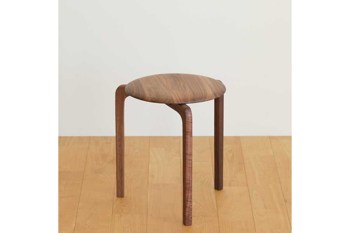 DENTO | LISCIO stool 3本脚