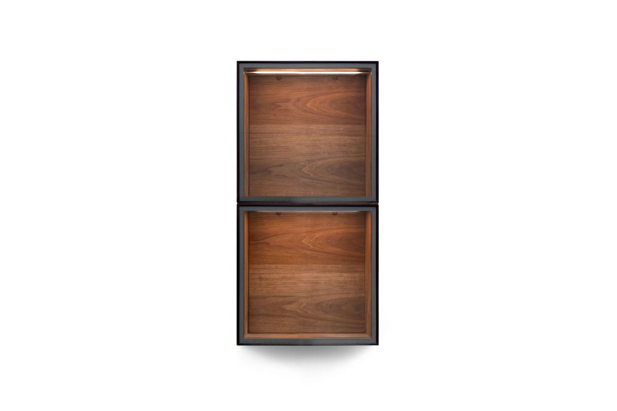 DRESS FLOAT CABINET